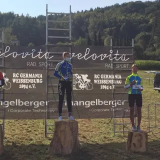 Toller Erfolg für Nachwuchsradsportler des SV Marienstein!
. 
🚴‍♂️🚴‍♀️🚴‍♂️🚴‍♀️🚴‍♂️🚴‍♀️
. 
Mit Helena Neumayer, The...