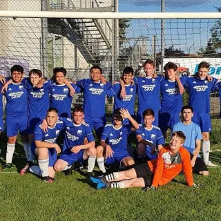Sauber Jungs! 💪🏻
Neue Truppe, neue Trainer, 1. Spiel, 1. Sieg!
Unsere neue U17-Truppe hat mit ihren Trainern Marco und...