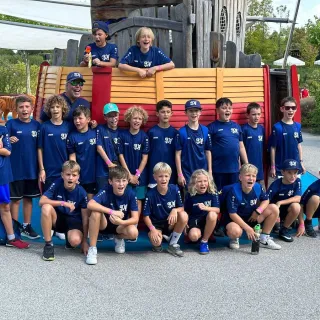 U11-1 und U11-2 beim BFV Aktionstag des Bezirks Mittelfranken mit Übergabe der Meisterurkunde 🔥🔥🔥
.
Am letzten Tag de...