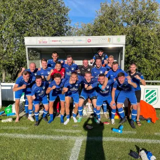 3 Punkte in Wettelsheim! 🔥
.
@dievorstaedter bringen 3 Punkte mit zurück nach Marienstein, Glückwunsch, Jungs!
.
Torsch...
