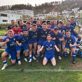 4:0 -Sieg gegen @djk_veitsaurach
.
Wir bleiben oben dran! 👊🏻
.
Sauber Jungs! @dievorstaedter 
.
Unsere 2. Mannschaft v...