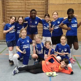 🔥 Hallenturnier in Hilpoltstein – beide Mädelsmannschaften im Halbfinale! 🔥
👉 U11:
Beim allerersten Hallenturnier uns...