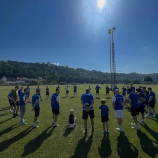 Trainingsauftakt unserer Seniorenmannschaften! 💙🤍💪🏻
.
Bei hochsommerlichen Temperaturen konnte unser Trainerstab nac...